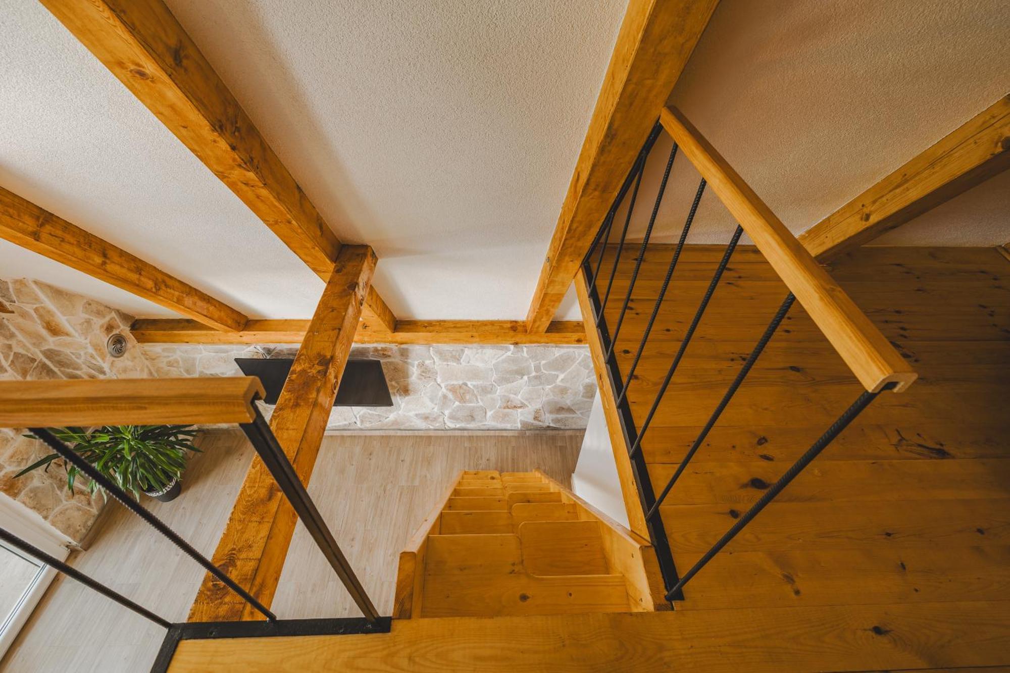 Vukova Dolina Apartments ツェティニェ エクステリア 写真