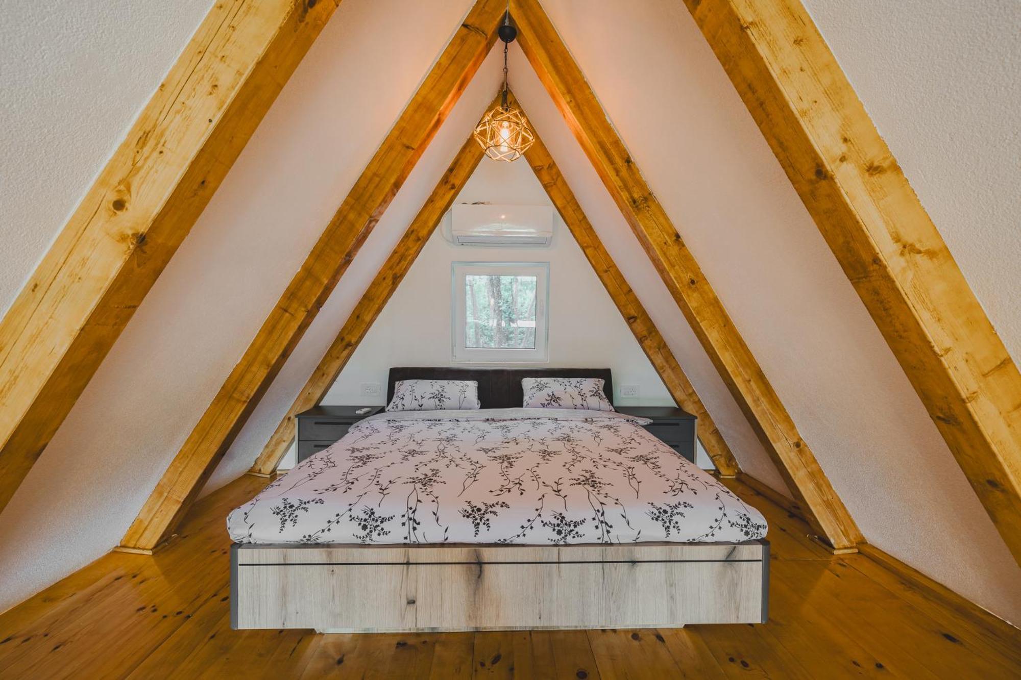 Vukova Dolina Apartments ツェティニェ エクステリア 写真